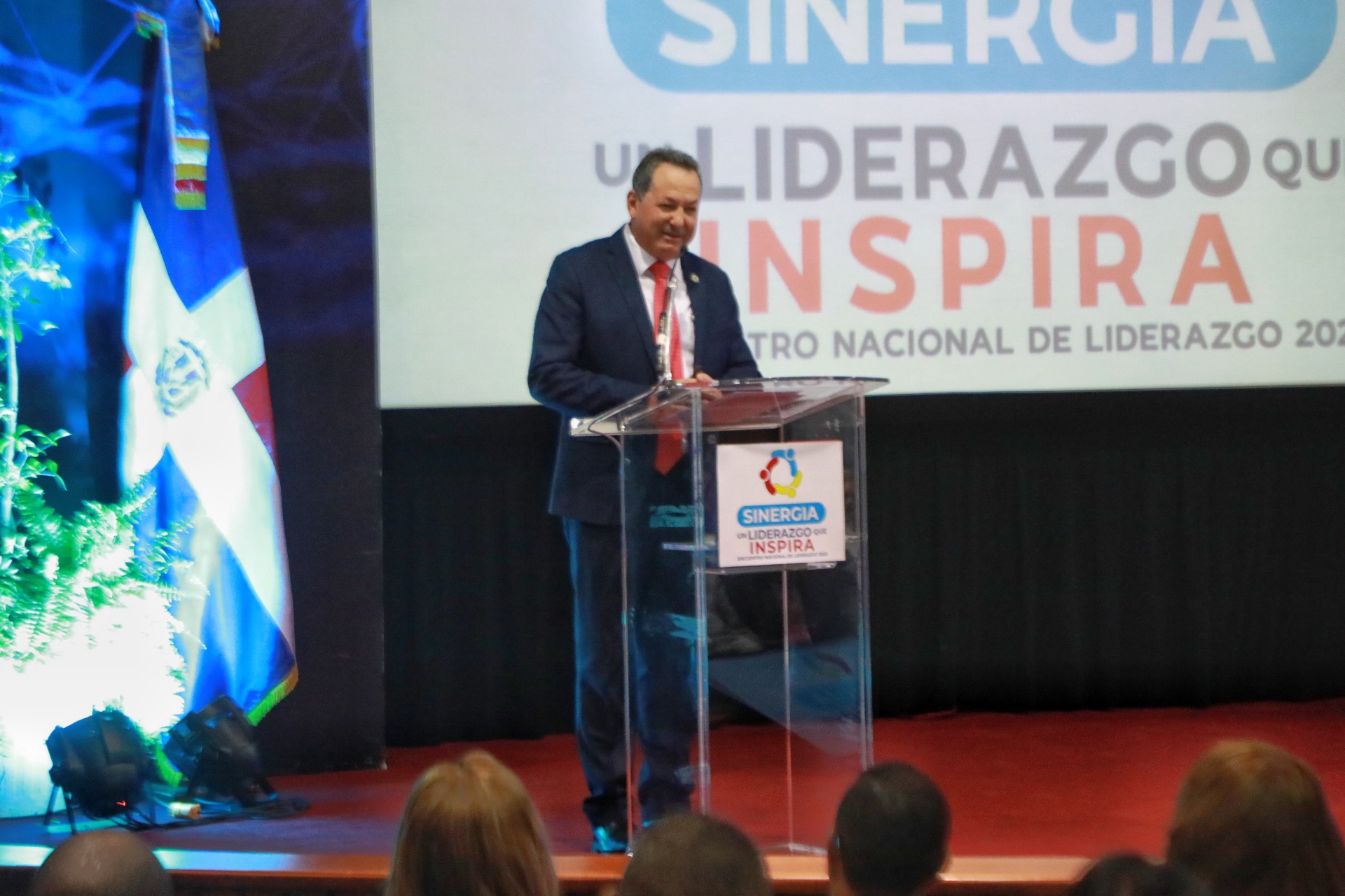 Liderazgo Liderazgo