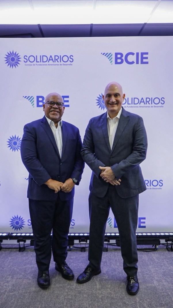 2 Lanzamiento Premios BCEI