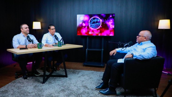 Director De Promipymedurante Participacion En Programa Business